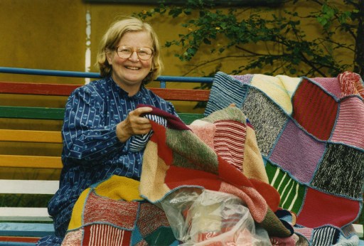 My mother Birgit Rancken with Mother Teresa blankets